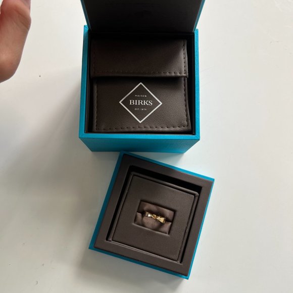 BIRKS - YELLOW GOLD OPEN RING - Picture 7 of 9